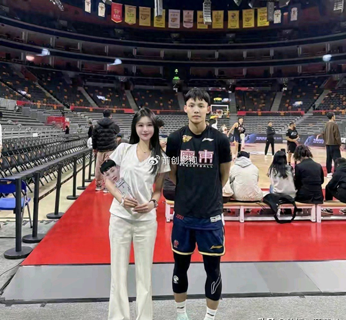 东莞冠名升级 广东宏远剑指新赛季总冠军