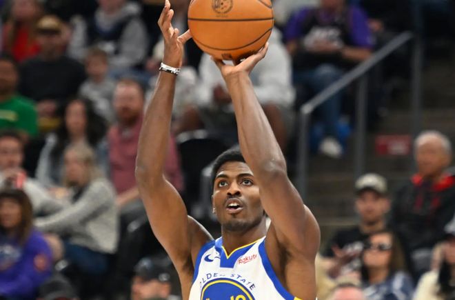 爵士险胜勇士威廉姆斯12分助队登顶，新援展现全