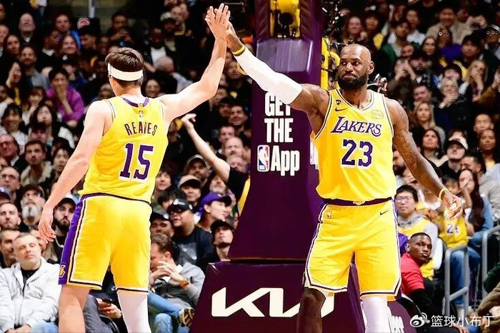 詹姆斯退役或引发NBA流量危机：23年扛起联盟流量