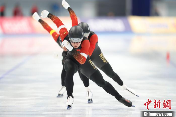 速度滑冰世界杯北京站收官：中国队在男子短距