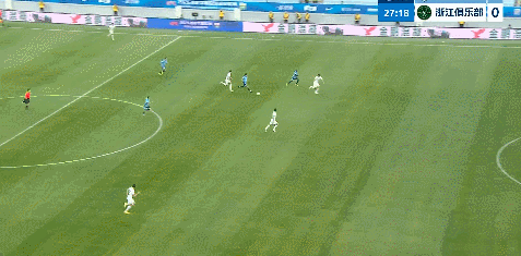 大连英博主场3-0完胜浙江队延续不败战绩