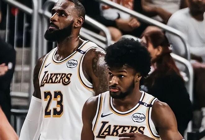 勒布朗之子布朗尼：从生死考验到NBA父子助攻传